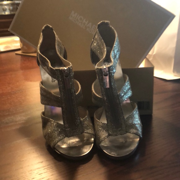 Michael Kors Shoes - Michael Kors silver glitter heels